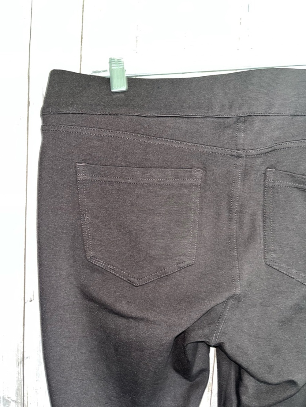 Liverpool Sienna Pull-On Leggings Size 12 Black Ponte Knit Slim Work Pants - Picture 4 of 7